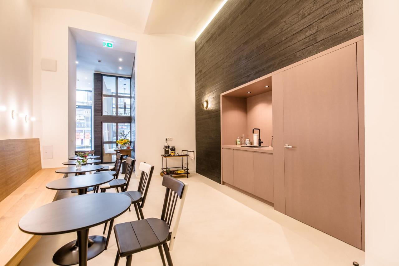 Grosszuegiges Apartment Mit Lounge Naehe Naschmarkt فيينا المظهر الخارجي الصورة
